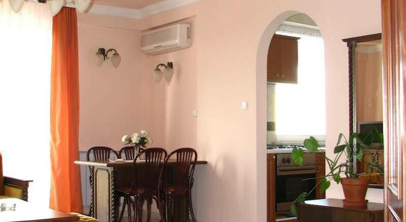 Hotel Happy Apartments Budapest Exterior foto